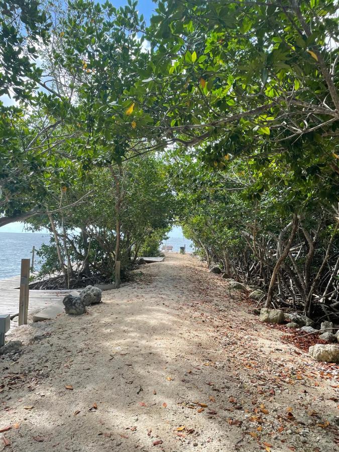 Coconut Cove Resort & Marina อิสลามอราดา ภายนอก รูปภาพ